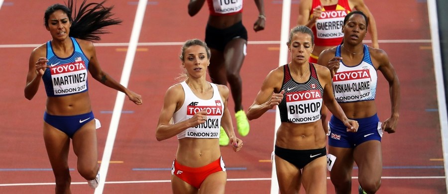 Angelika Cichocka nie zdobyła medalu w finale biegu na 800 m podczas lekkoatletycznych mistrzostw świata w Londynie. Polka zajęła 6. miejsce. W finale zwyciężyła Caster Semenya z RPA, drugie miejsce zajęła Francine Niyonsaba z Burundi, a trzecie - Ajee Wilson z USA.