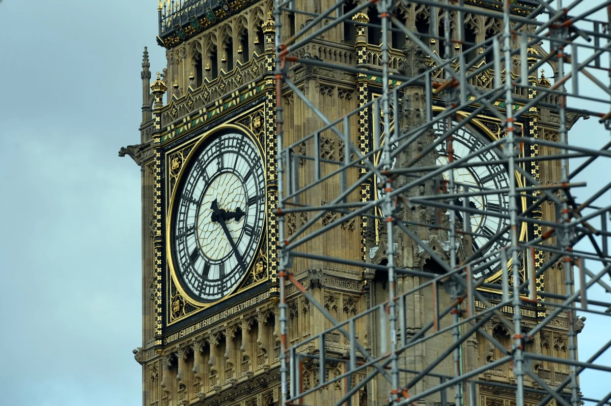 Brytyjska premier Theresa May sprzeciwiła się planom remontu budynku parlamentu, zgodnie z którymi słynny dzwon Big Ben zamilkłby nawet na cztery lata - na czas modernizacji wieży im. królowej Elżbiety II (Elizabeth Tower).