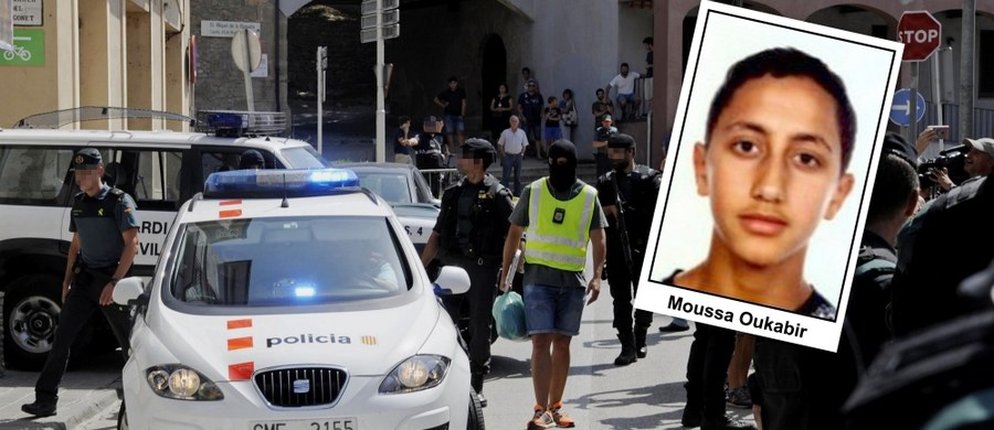 ​17-letni Marokańczyk Mussa Ukabir, domniemany kierowca furgonetki, która w czwartek wjechała w ludzi na Las Ramblas w Barcelonie, to jeden z terrorystów zastrzelonych przez policję w piątek nad ranem w Cambrils - podał dziennik "El Periodico".
