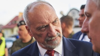 Macierewicz: Nie mam zamiaru słuchać opozycji ws. wysłania wojsk na tereny po nawałnicy