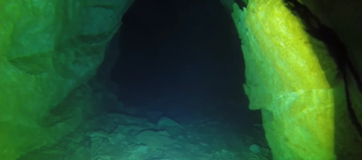 Krzysztof Starnawski - ratownik TOPR i świetny nurek odniósł ogromny sukces w Macedonii. Zaliczył rekordowe nurkowanie w jaskini Vrelo! 