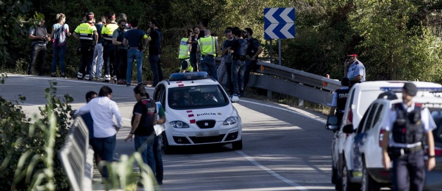 Katalońska policja potwierdziła, że zabiła domniemanego sprawcę zeszłotygodniowego zamachu w Barcelonie Junesa Abujakuba podczas operacji w miejscowości Subirats, ok. 50 km na zachód od Barcelony. Terrorystę zastrzelono po czterech dniach poszukiwań.