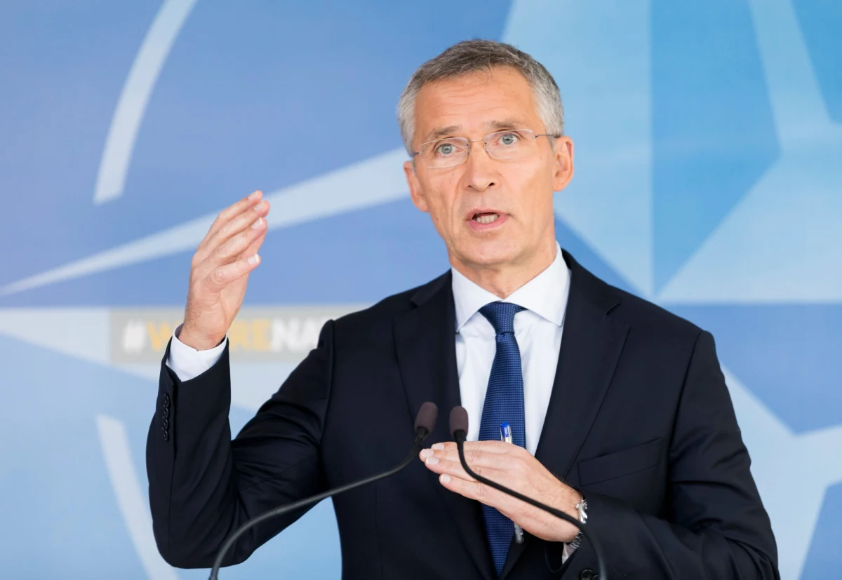 Sekretarz generalny NATO spotka się w czwartek i piątek w Warszawie z prezydentem Andrzejem Dudą, premier Beatą Szydło, a w Orzyszu - z szefem MON Antonim Macierewiczem. Do wizyty Jensa Stoltenberga w Polsce dojdzie na trzy tygodnie przed rozpoczęciem na Białorusi manewrów Zapad. Kwatera główna Sojuszu przekonuje, że nie ma między tymi wydarzeniami bezpośredniego związku. 