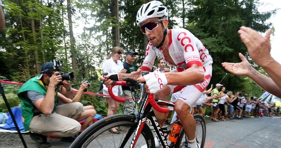 Tomasz Marczyński został drugim w historii Polakiem, który wygrał etap wyścigu Vuelta a Espana. Kolarz grupy Lotto-Soudal był najszybszy na szóstym odcinku z Villarreal do Sagunto, a na finiszu wyprzedził rodaka Pawła Poljańskiego (Bora-Hansgrohe). Trzecie miejsce zajął ich współtowarzysz ucieczki Hiszpan Enric Mas (Quick-Step Floors). 