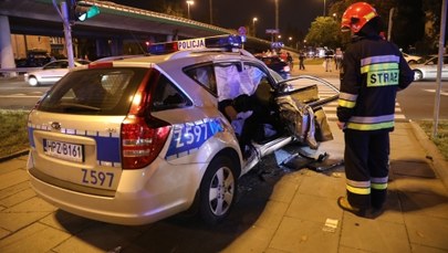 Wypadek podczas przejazdu kolumny sekretarza NATO. Trzy osoby wciąż w szpitalu