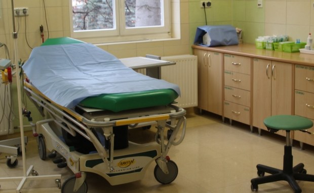 W 2016 roku w szpitalach wykonano 1098 legalnych zabiegów przerwania ciąży, w zdecydowanej w większości w wyniku badań prenatalnych - wynika z danych przekazanych przez ministerstwo zdrowia. Najwięcej aborcji wykonano na Mazowszu, a najmniej na Podkarpaciu.