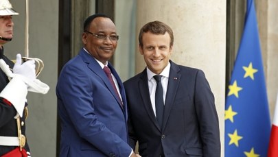 Macron proponuje rozpoczynanie procedury azylowej już w Afryce
