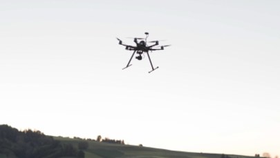 Dron, który rozbił się koło Kętrzyna, może być rosyjskim bezzałogowym samolotem szpiegowskim