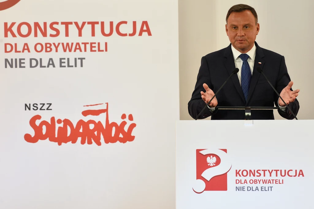 Debata "Konstytucja dla obywateli, nie dla elit" w Sali BHP Stoczni Gdańskiej inaugurująca kampanię informacyjną przed referendum ogólnokrajowym w sprawie zmian w Konstytucji RP