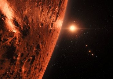 W układzie planetarnym TRAPPIST-1 może być dużo wody