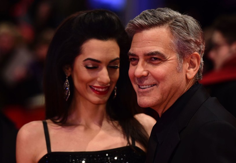 W wieku 56 lat George Clooney został ojcem bliźniąt. O swym nowym życiu opowiedział w rozmowie z agencją Associated Press. Rola ojca jest dla gwiazdora... przerażająca.