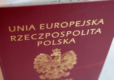 MSWiA wycofa się z wprowadzenia do nowego paszportu motywów z Litwy i Ukrainy