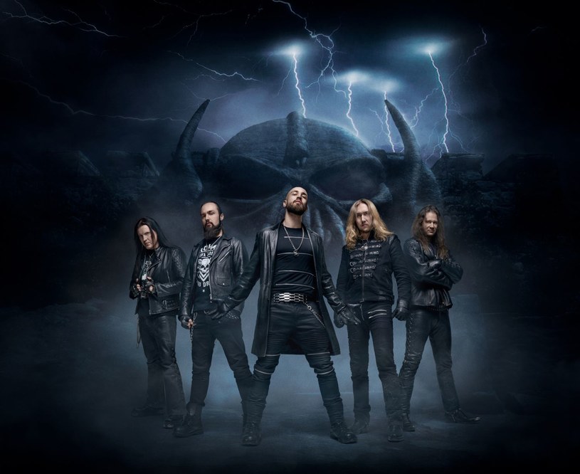 Fińska grupa Beast In Black szykuje się do premiery pierwszego albumu. 