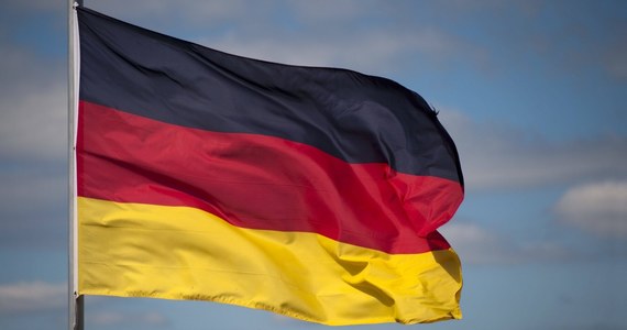 Z opinii sporządzonej przez zespół ekspertów niemieckiego parlamentu wynika, że polskie roszczenia reparacyjne za straty podczas II wojny światowej, zarówno państwowe jak i indywidualne, są nieuzasadnione. Autorzy zastrzegają, że nie jest to oficjalne stanowisko Bundestagu.