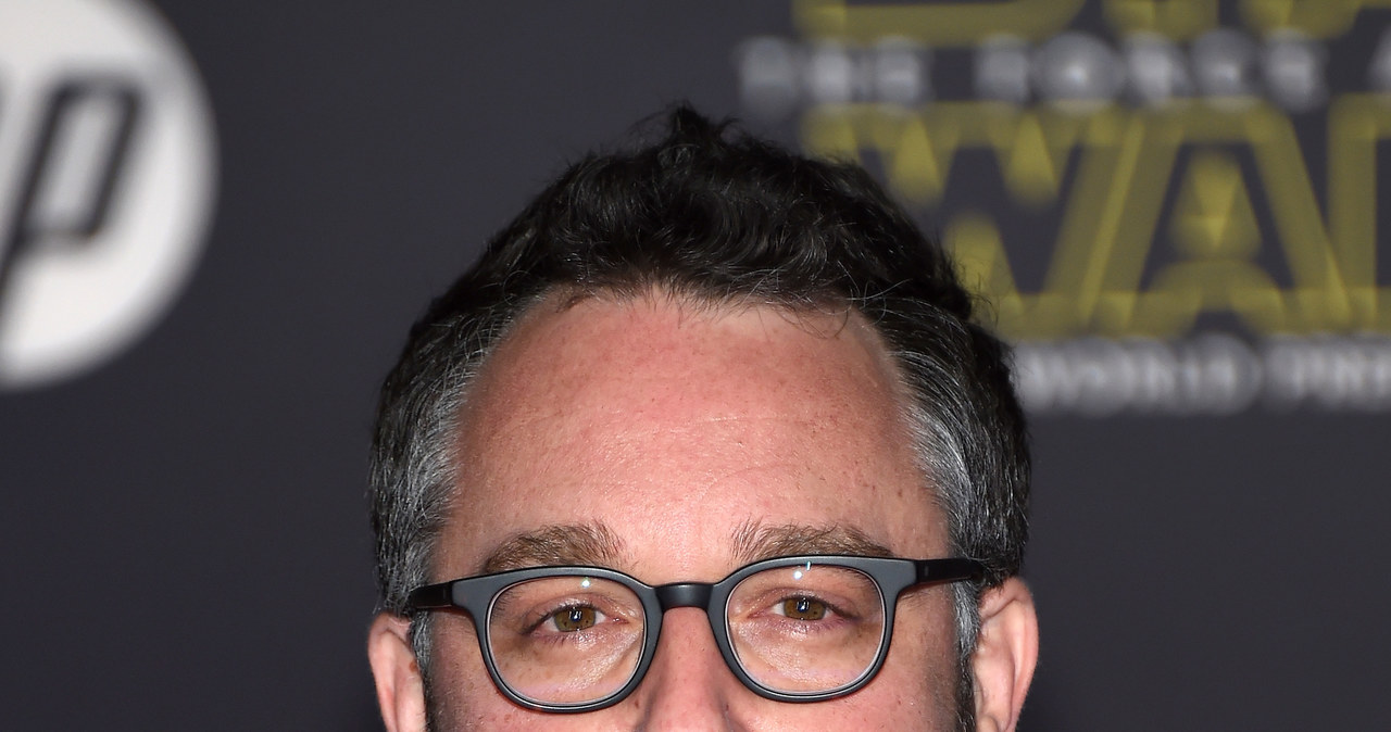 ​Colin Trevorrow nie będzie reżyserem dziewiątej części "Gwiezdnych wojen". Twórca oficjalnie rozstał się z projektem. Jak na razie nie wiadomo, kto go zastąpi.