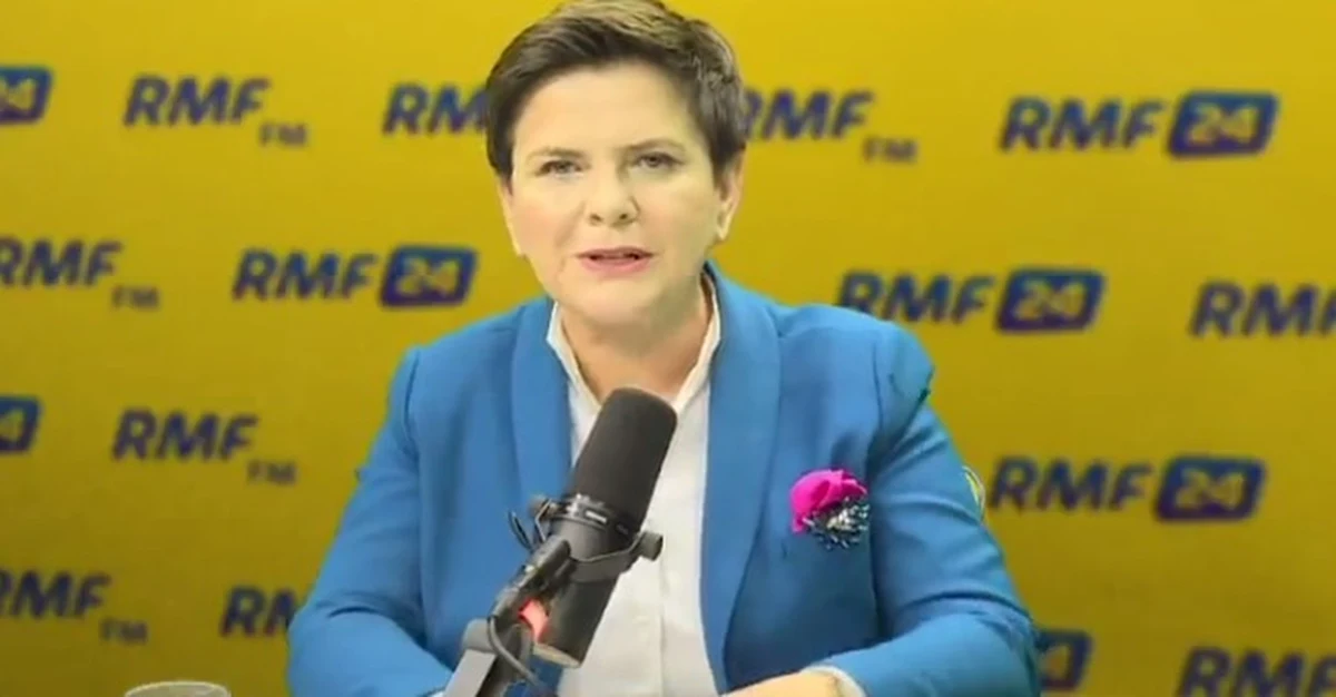 Premier Beata Szydło znalazła się w ogniu pytań słuchaczy RMF FM. Czy szefowa rządu dostrzega problem braku podręczników w szkołach? W jakim wieku politycy powinni przechodzić na emeryturę? Kiedy zmniejszą się kolejki do lekarzy-specjalistów? Gość Marcina Zaborskiego był pytany również m.in. o kwestie podatkowe, legalizację związków partnerskich i o to, jakim szefem jest Jarosław Kaczyński. Nie zabrakło też pytań bardziej osobistych - premier zdradziła m.in. jaką czekoladę lubi najbardziej. 