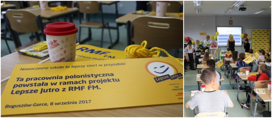 "Nowoczesna szkoła to lepszy start w przyszłość"! Takie hasło przyświeca tegorocznej akcji charytatywnej Lepsze Jutro z RMF FM. W ramach projektu wyposażamy szkoły w nowoczesne pracownie przedmiotowe. Dziś uczniom ze szkoły w Boguszowie-Gorcach oddajemy multimedialną klasę do nauki języka polskiego! 