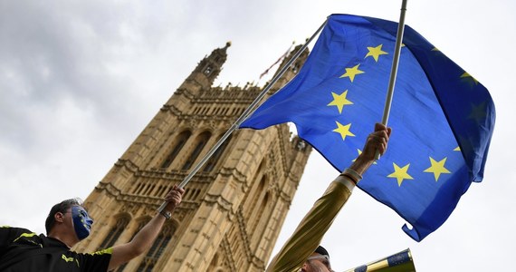 Kierownictwo komisji spraw konstytucyjnych Parlamentu Europejskiego zaproponowało, by po opuszczeniu Unii Europejskiej przez Wielką Brytanię część miejsc po brytyjskich posłach rozdzielić pomiędzy kraje UE, a z części stworzyć ogólnoeuropejską listę rezerwową.