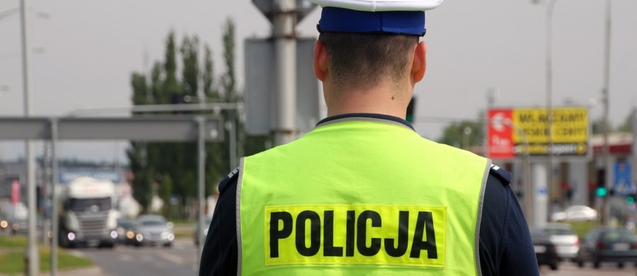 Do wypadku autobusu przewożącego dzieci doszło w miejscowości Piecnik w województwie zachodniopomorskim. Niegroźnie poszkodowanych zostało 9 osób. Przewieziono je na badania do szpitala.