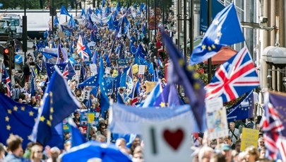 Kilkadziesiąt tysięcy osób protestowało w Londynie przeciw Brexitowi
