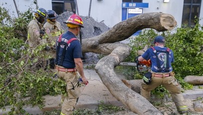 Irma osłabła, ale nadal jest groźna. Ogromne zniszczenia na Florydzie