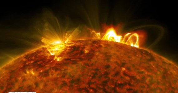 Naukowcy NASA odnotowali nadzwyczaj wzmożoną aktywność słońca od początku września. Jedna z eksplozji, które zarejestrowano, była najsilniejsza od ponad dziesięciu lat. W swoim komunikacie NASA tłumaczy, że taka aktywność jest rzadkością. Jednocześnie ostrzega przed możliwymi burzami geomagnetycznymi, do których może dojść 13 i 14 września. Burze mogą zakłócać sygnał satelitów, ale także spowodować lepszą widoczność zórz polarnych.