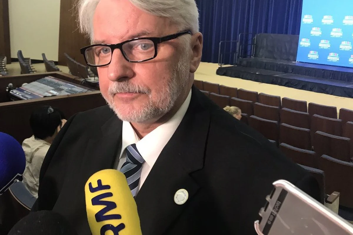 ​Polska jest gotowa pośredniczyć w imieniu społeczności międzynarodowej w rozmowach z Koreą Północną - taką ofertę w Waszyngtonie złożył minister spraw zagranicznych Witold Waszczykowski. Szef MSZ bierze udział w spotkaniu Rady Zarządzającej Wspólnoty Demokracji w Departamencie Stanu USA.