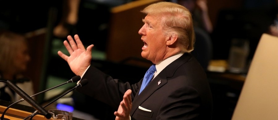 Donald Trump przedstawił  założenia swojej polityki "Ameryka przede wszystkim", występując na forum Zgromadzenia Ogólnego ONZ. Mówił też m.in. o problemie zagrożenia ze strony Korei Płn., o Iranie i Wenezueli. Prezydent USA ostrzegł, że jeśli USA będą zagrożone, nie będą miały innego wyjścia niż "całkowite zniszczenie" Korei Północnej. Trump podczas przemowy nawiązał także do Polski, mówiąc: "Patriotyzm poprowadził Polaków do walki o wolność".

