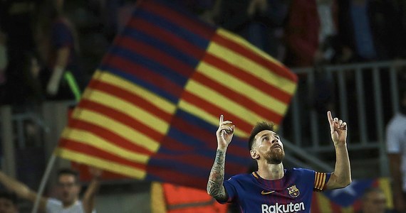 5 meczów i 5 zwycięstw, bilans bramek: 17-2. Takim dorobkiem mogą pochwalić się piłkarze Barcelony w obecnym sezonie hiszpańskiej La Liga. W meczu piątej kolejki "Duma Katalonii" rozbiła na własnym stadionie Eibar 6:1. Rewelacyjne spotkanie rozegrał Lionel Messi: Argentyńczyk wpisywał się na listę strzelców aż czterokrotnie!