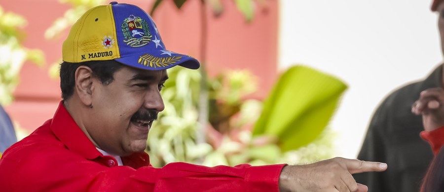 ​Wenezuelski prezydent Nicolas Maduro, komentując przemówienie prezydenta USA Donalda Trumpa na 72. Zgromadzeniu Ogólnym ONZ, określił amerykańskiego przywódcę mianem "nowego Hitlera" - podaje EFE Noticias.