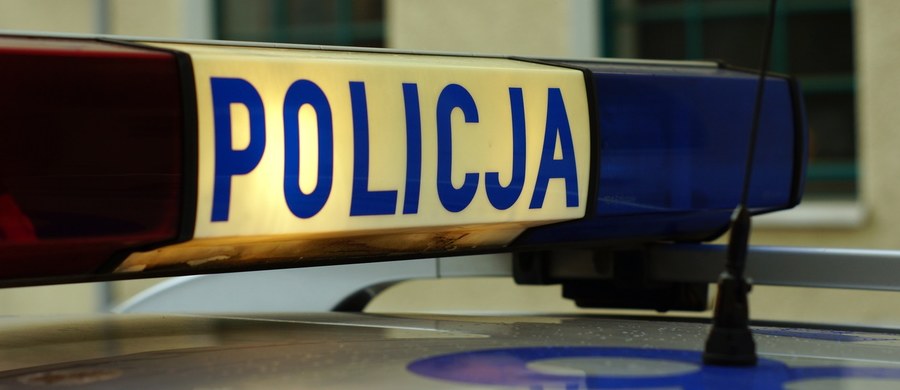 ​Śląska policja poszukuje napastników, którzy dziś na jednym z osiedli w Katowicach ciężko pobili 30-letniego mężczyznę. Informację dostaliśmy na Gorącą Linię RMF FM.