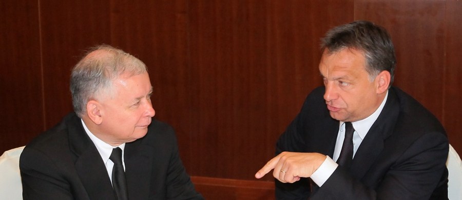 W piątek prezes Prawa i Sprawiedliwości Jarosław Kaczyński spotka się w Warszawie z premierem Węgier Viktorem Orbanem. Taką informację podał szef klubu PiS Ryszard Terlecki.