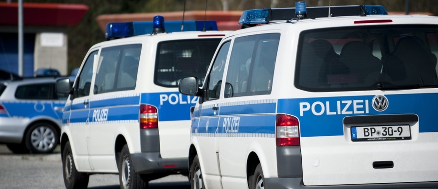 ​Polski kierowca spowodował tragiczny wypadek niedaleko Frankfurtu nad Menem - podaje tamtejsza policja. Do wypadku doszło późnym wieczorem w sobotę. 