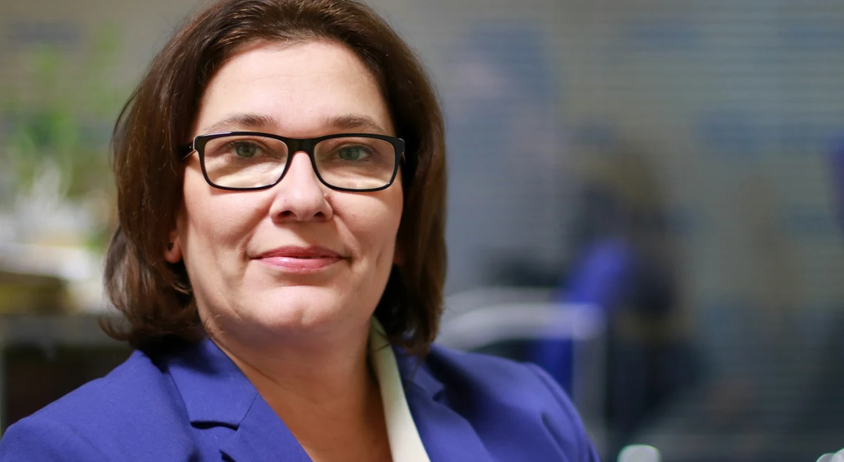 Nie wykluczamy poprawek do prezydenckich projektów ustaw o Krajowej Radzie Sądownictwa i Sądzie Najwyższym - powiedziała w TVP Info rzeczniczka Prawa i Sprawiedliwości Beata Mazurek. Jak dodała, jej partii nie interesuje “kosmetyka”. 