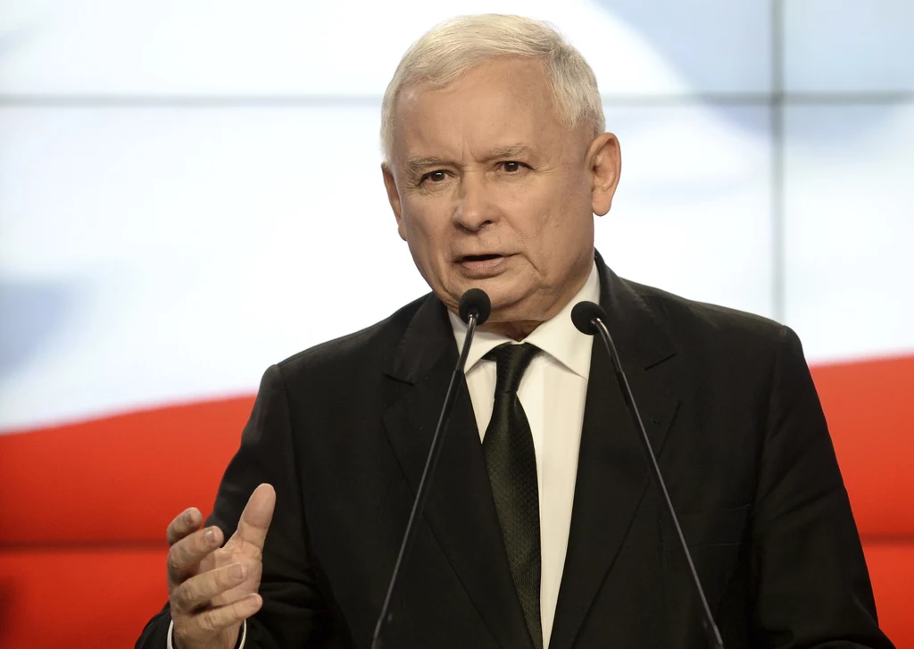 "Jarosław Kaczyński to wielki patriota, mąż stanu, który nigdy nie mówił o wyprowadzeniu Polski z Unii Europejskiej"