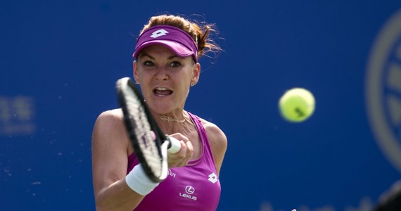 Agnieszka Radwańska żegna się z turniejem WTA rangi Premier na twardych kortach w Wuhan. W 1/8 finału krakowianka przegrała z o siedem lat młodszą, dużo niżej notowaną Australijką Ashleigh Barty 6:4, 0:6, 4:6.