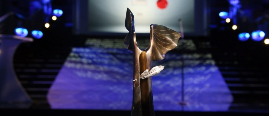 Dziś poznamy tegorocznego laureata Literackiej Nagrody Nike. Otrzyma on 100 tys. zł i statuetkę.