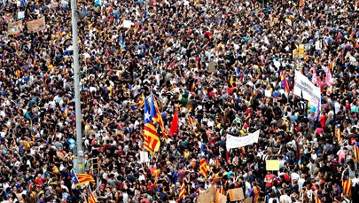 Strajk generalny w Katalonii. Tysiące ludzi na ulicach Barcelony