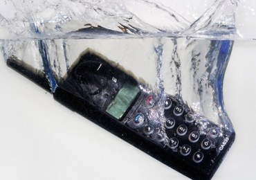 14-latka zginęła w wannie, bo odebrała telefon
