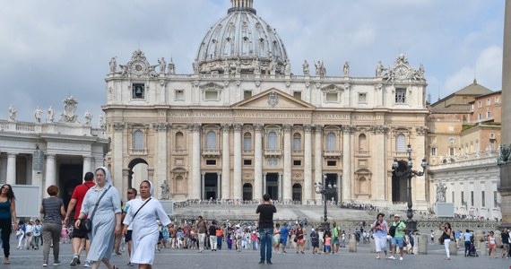 ​W Rzymie odbyła się narada przywódców Konferencji Episkopatu Australii i delegacji Watykanu na temat sytuacji w australijskim Kościele - poinformowało biuro prasowe Stolicy Apostolskiej. Omawiano między innymi sprawę  pedofilii w australijskim Kościele.