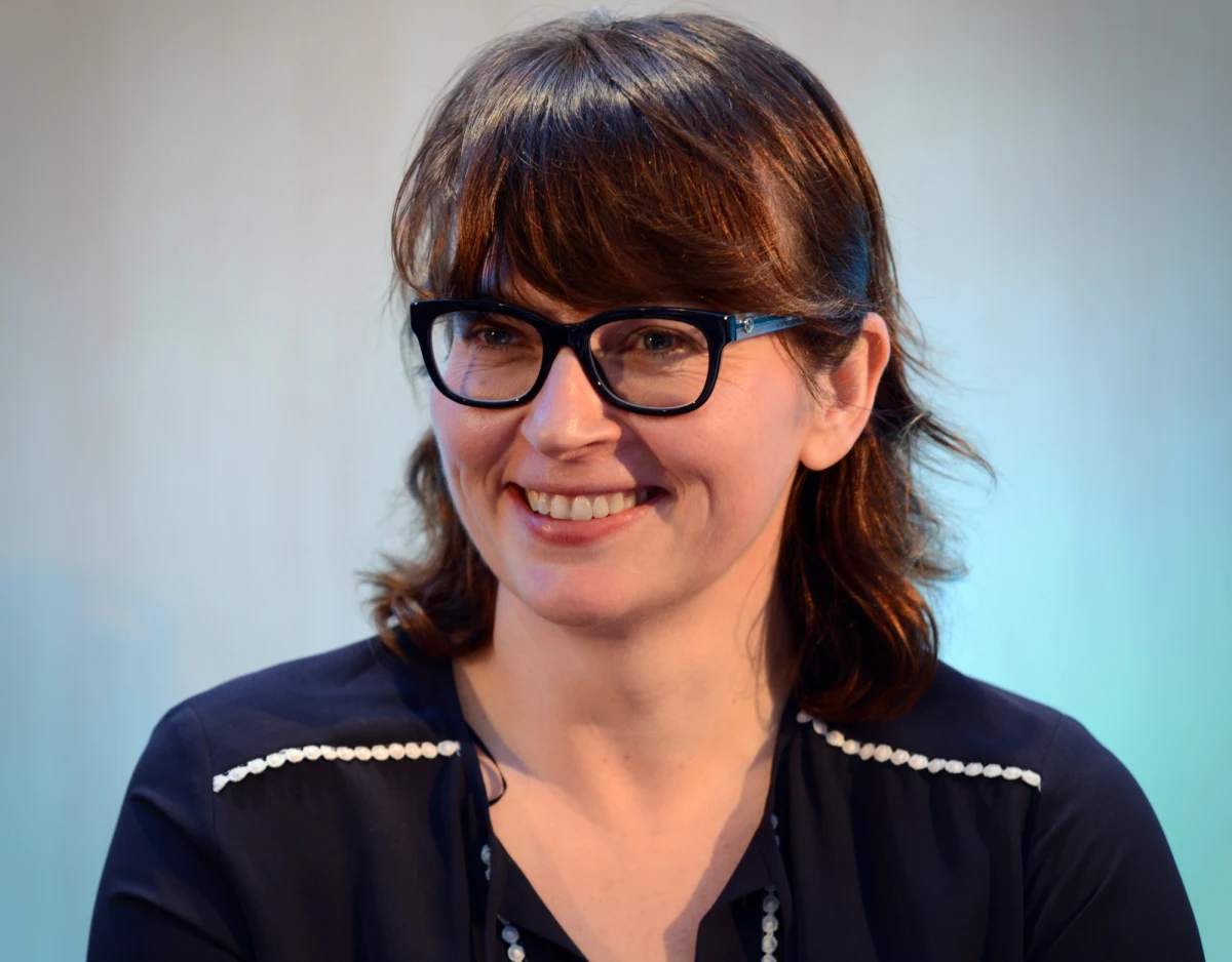 ​Rada programowa Polskiego Instytutu Sztuki Filmowej negatywnie zaopiniowała wniosek ministra kultury Piotra Glińskiego w sprawie odwołania ze stanowiska dyrektor Magdaleny Sroki. Resort chce jej zwolnienia przed upływem kadencji, ze względu na "utratę zaufania" - chodzi o list, który został skierowany do Stowarzyszenia Amerykańskich Producentów Filmowych. „Nie występują przesłanki (…), na podstawie których byłoby możliwe odwołanie pani dyrektor Magdaleny Sroki z funkcji dyrektora PISF” - wskazała rada, która uznała jednocześnie, że wyjaśnienia dyrektor Sroki były "wystarczające". Wiceminister kultury Paweł Lewandowski tłumaczył jednak, że dyrektor i tak zostanie odwołana. Wieczorem resort kultury poinformował, że jego szef Piotr Gliński odwołał Magdalenę Srokę.