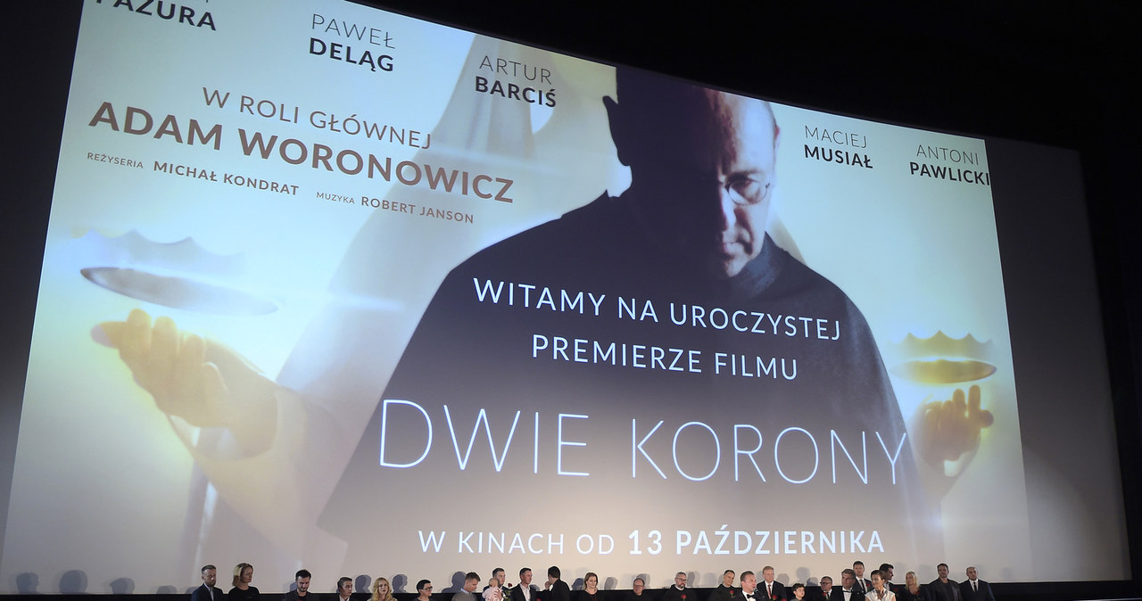 "Dokonania oraz przesłanie wiary i miłości, które nam pozostawił św. o. Maksymilian Kolbe mają wymiar uniwersalny, poruszający ludzkie serca i umysły" - napisał w liście skierowanym do uczestników warszawskiej premiery filmu o życiu o. Kolbe pt. "Dwie Korony" prezydent Andrzej Duda.