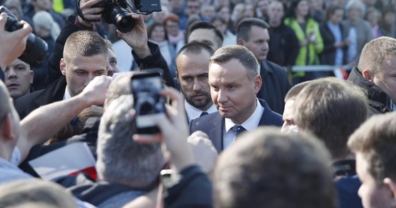 Prezydent Andrzej Duda otrzymał poprawki PiS do prezydenckich projektów ustaw o Sądzie Najwyższym i Krajowej Radzie Sądownictwa - wynika z informacji PAP.