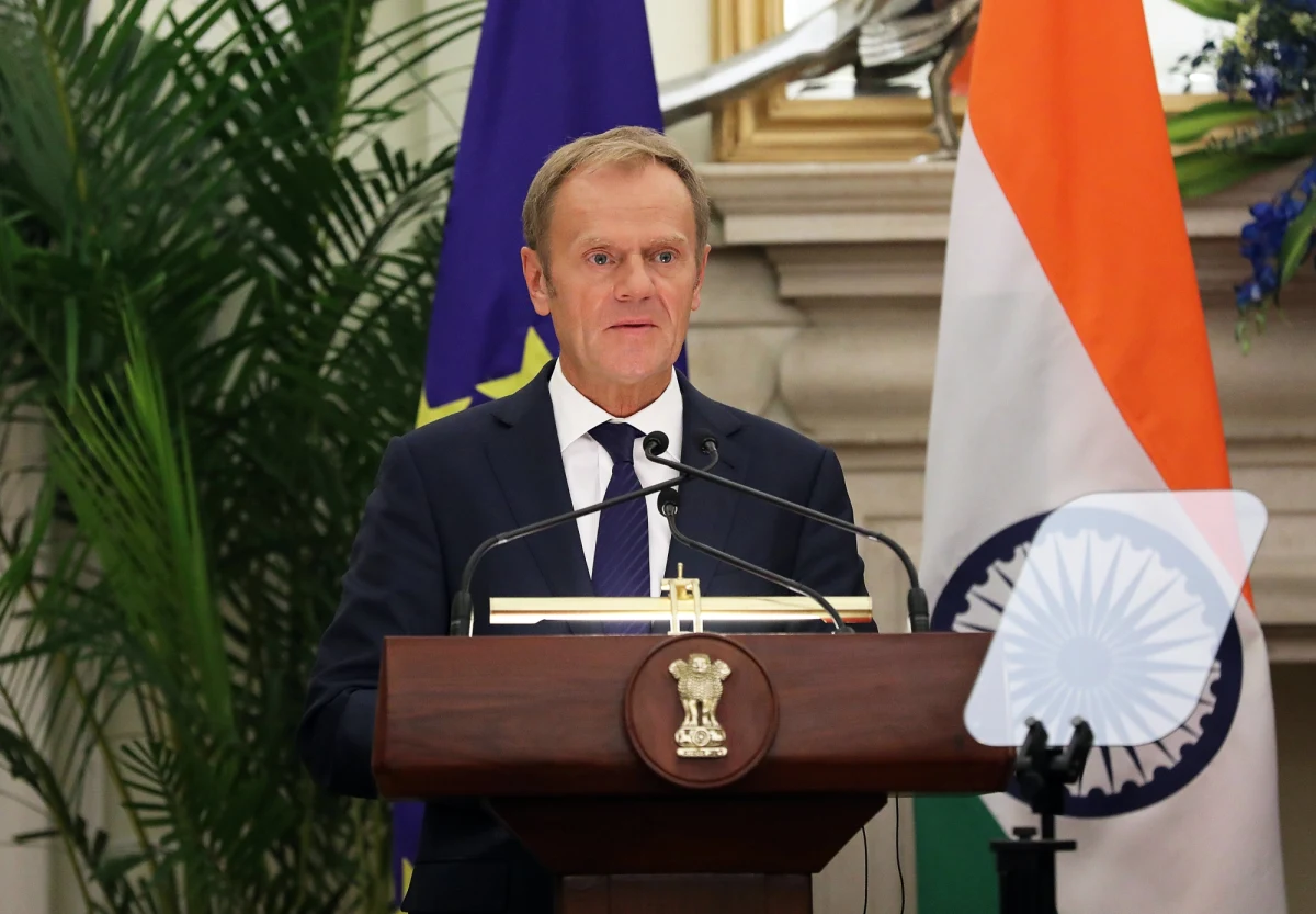 MON przekazało do Prokuratury Krajowej materiały uzupełniające marcowe zawiadomienie o podejrzeniu popełnienia przestępstwa na szkodę RP przez b. premiera Donalda Tuska. Chodzi o decyzje dot. sposobu badania katastrofy smoleńskiej.