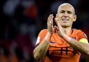 Najpierw strzelił dwa gole, później ogłosił: "Odchodzę!". Arjen Robben kończy karierę w kadrze