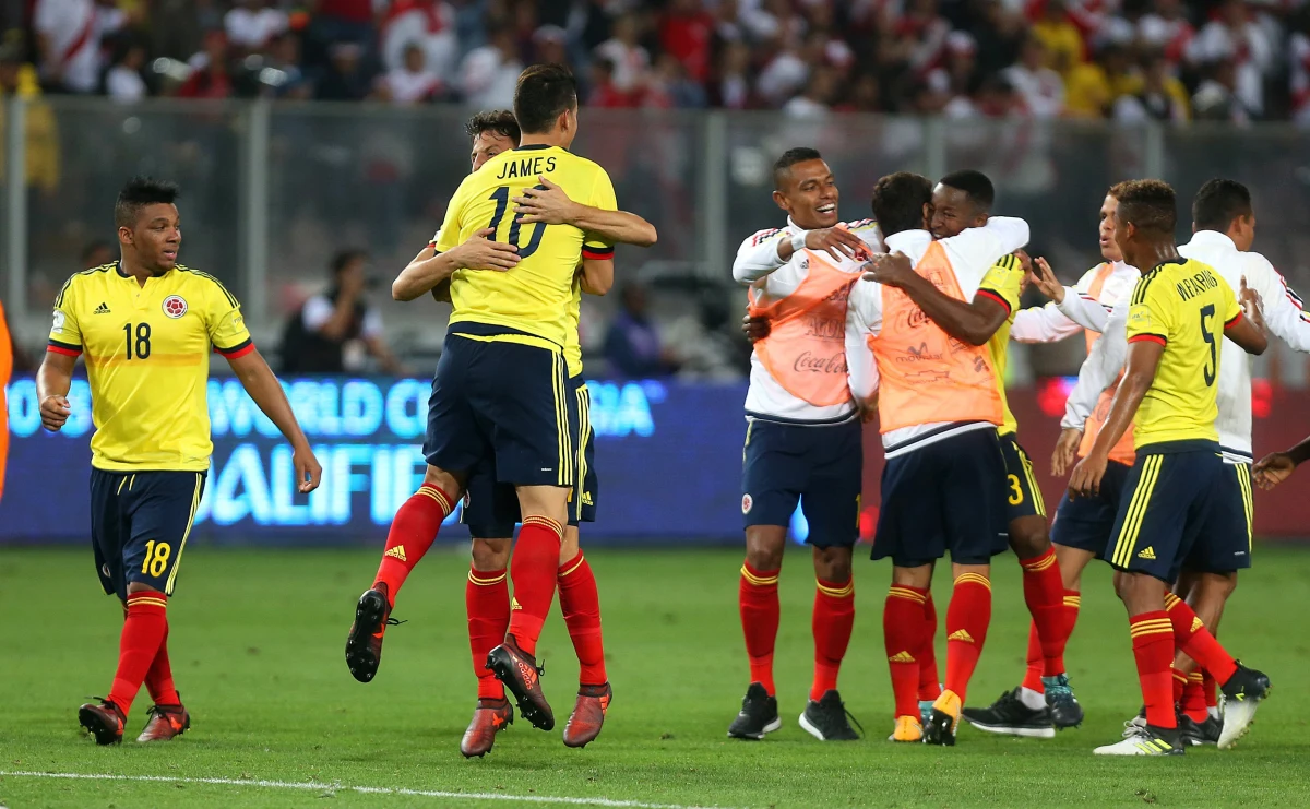 23 drużyny są już pewne występy na piłkarskich Mistrzostwach Świata. W nocy rzutem na taśmę awans wywalczyły Kolumbia, Argentyna oraz Panama. Wolne zostały jeszcze trzy miejsca w Afryce. Sześciu pozostałych finalistów wyłonią baraże - dwa międzykontynentalne i cztery w Europie.