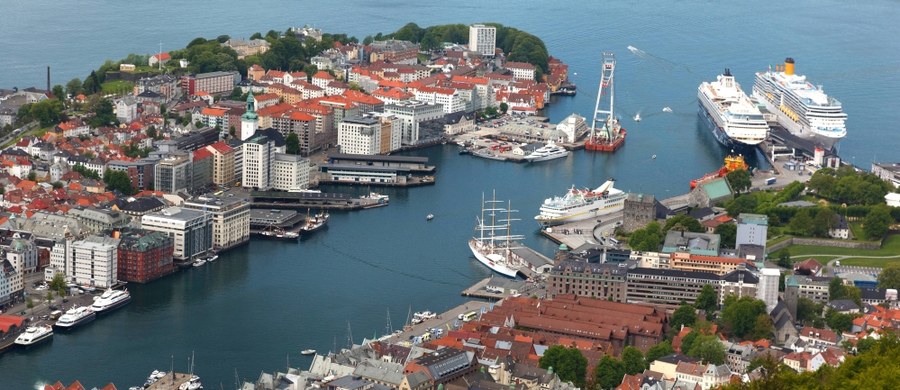 Ponad 70 Polaków strajkujących od miesiąca w przetwórni ryb na wyspie Sotra w okolicach Bergen przerwało protest. Reprezentujący ich norweski związek zawodowy zawarł z pracodawcą układ zbiorowy. 