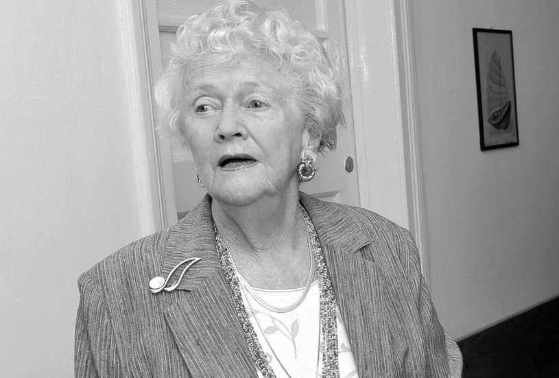 W piątek, 6 października w Skolimowie w wieku 89 lat zmarła aktorka Zofia Perczyńska. Jej ostatnia kinową rolą była kreacja matki Zdzisława Beksińskiego w "Ostatniej Rodzinie" Jana P. Matuszyńskiego.