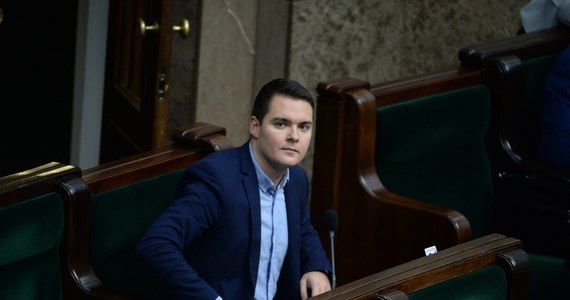 Usunięty w tym tygodniu z klubu PiS Łukasz Rzepecki dołącza do Kukiz ’15 - dowiaduje się 300POLITYKA. Oficjalne ogłoszenie transferu ma nastąpić jutro. 