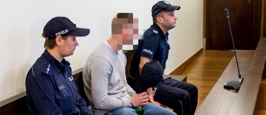 Na 25 lat więzienia skazał wrocławski sąd 20-letniego Artura K., który dokonał podwójnego zabójstwa. Do zbrodni doszło w 2015 r. Wyrok nie jest prawomocny. Ani prokurator, ani obrońca nie zdecydowali jeszcze, czy złożą apelację.